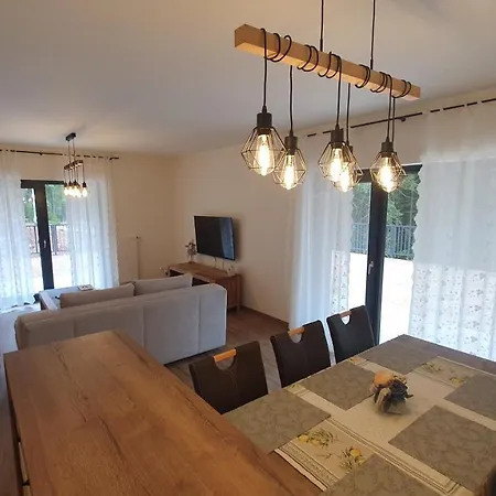 Apartman Slunecna Stara Posta Spicak Zelezna Ruda Exterior photo